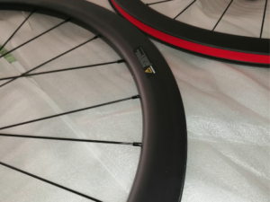 Ruedas Superteam Carbono perfil 45mm.
